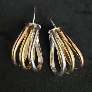 Women Tri-Tone Oval Hoop Earrings